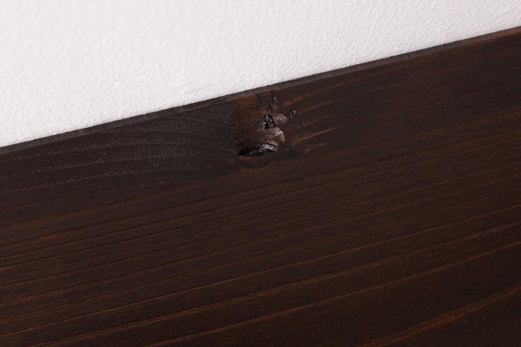 リメイク家具　前面ケヤキ材　味わいある箪笥のセンターテーブル(リビングテーブル、カフェテーブル、収納棚)