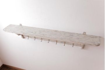 フランスアンティーク　ペイント家具　フレンチシャビーな雰囲気がお洒落な壁掛け棚(フック、ウォールラック)