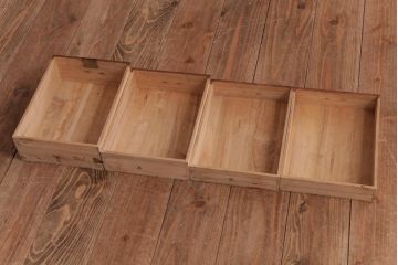 レトロ家具　昭和レトロ　桐材　味わいのある木肌の小引き出し(小物収納、卓上収納)