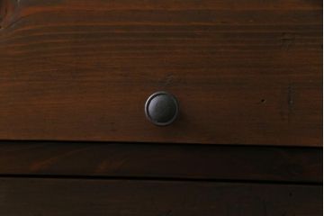 アンティーク家具　リメイク品　明治期の松材を利用したパタパタ扉のローボード(リビングボード、戸棚、収納棚)