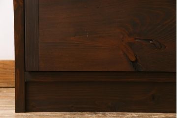 アンティーク家具　リメイク品　明治期の松材を利用したパタパタ扉のローボード(リビングボード、戸棚、収納棚)