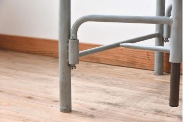 ラフジュ工房オリジナル　ペイント　淡い青緑　4脚格納スツールのテーブル(作業台、ダイニングテーブル)