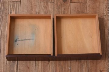 中古　民芸家具　シンプルで洗練された雰囲気の文机(座机、座卓)