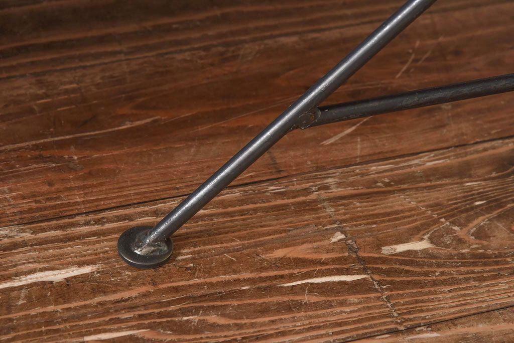 ラフジュ工房オリジナル シンプルなデザインのアイアンラック【小】・奥行広め(陳列棚、飾り棚、店舗什器)(2)