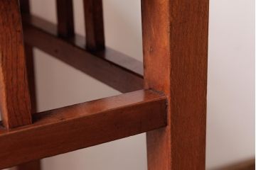 レトロ家具　昭和レトロ　ブナ材　木の温もりを感じる品の良いスツール(椅子)