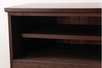 和製アンティーク　リメイク家具　優美な装飾金具が品のある鉄脚付き箪笥ローボード(リビングボード、収納棚)