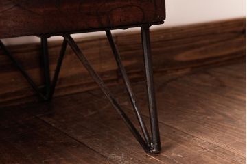 レトロ家具　和製アンティーク　栓材　レトロシックな鉄脚付きサイドチェスト(サイドキャビネット、引出し)