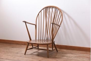 ヴィンテージ家具　イギリスビンテージ　ERCOL社(アーコール)広い背もたれが魅力のラウンジチェア(アームチェア、サロンチェア、椅子)(1)