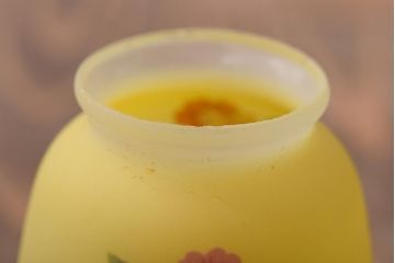 フランスビンテージ　花柄　優しく温かみのあるカラーが品のあるペンダントライト(シェード、吊り下げ照明)