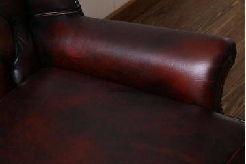 ヴィンテージ家具　イギリスビンテージ　本革　チェスターフィールド　ウィングバックソファ(ウイングバック、2人掛け)
