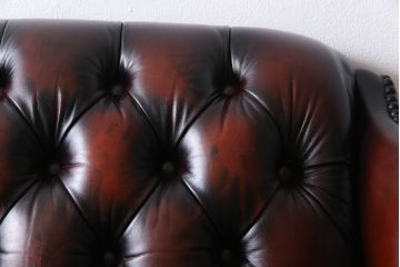 ヴィンテージ家具　イギリスビンテージ　本革　チェスターフィールド　ウィングバックソファ(ウイングバック、2人掛け)