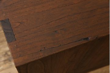 アンティーク家具　和製アンティーク　前面ケヤキ玉杢材　銅金具が味わい深いローボード(ローチェスト、引き出し)
