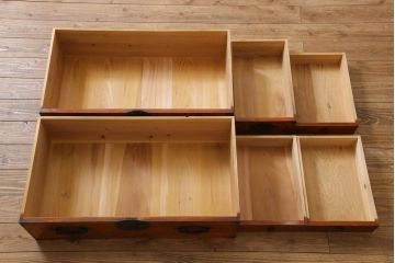 アンティーク家具　和製アンティーク　リメイク　桜丸金具　片開き戸付き米沢箪笥ローボード(ローチェスト、引き出し、和タンス)