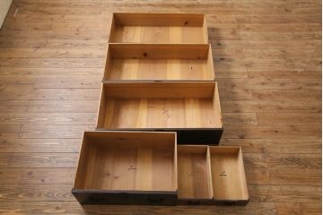 アンティーク家具　古民具・骨董　明治期　前面栗材　渋さと上品さが織り交ざる3尺最上箪笥(衣装箪笥、重ね箪笥)