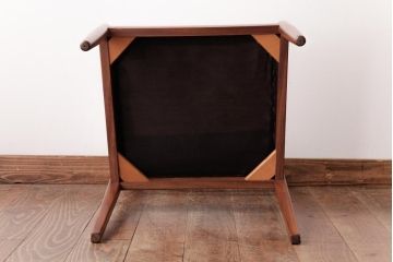 北欧家具　G-PLAN(ジープラン)　チーク材　 黒のレザーがおしゃれなダイニングチェア(椅子、ダイニングチェア、ワークチェア)(2)