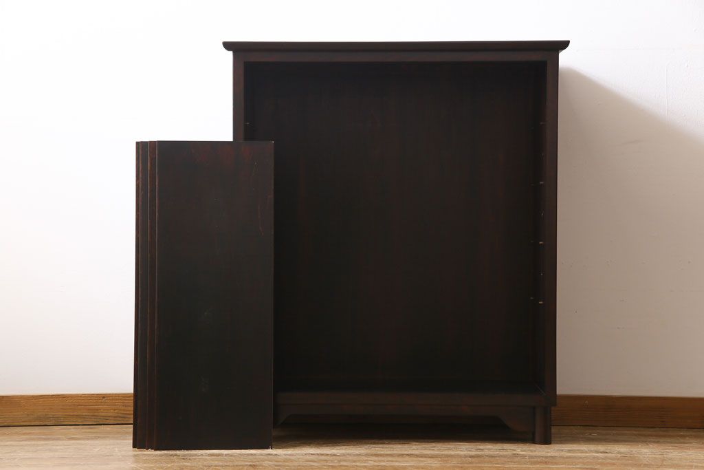 中古　九州民芸家具　幅広いシーンで活躍する和洋折衷な戸棚(サイドボード)(定価約22万円)