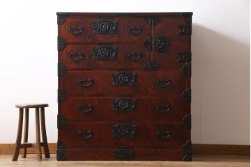 中古美品　伝統民芸家具　岩谷堂箪笥　No.360　艶と杢目が美しい衣装箪笥(整理箪笥)(定価43万円)