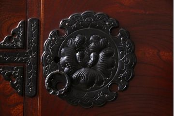 中古美品　伝統民芸家具　岩谷堂箪笥　No.360　艶と杢目が美しい衣装箪笥(整理箪笥)(定価43万円)