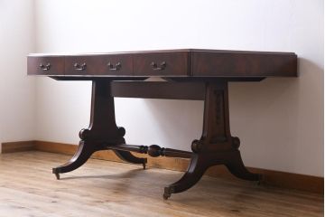 中古　イギリス　RACKSTRAW(ラックストロー)　高級感漂うレザートップテーブル(デスク、在宅ワーク、在宅用ダイニングテーブル)