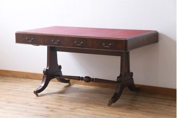 中古　イギリス　RACKSTRAW(ラックストロー)　高級感漂うレザートップテーブル(デスク、在宅ワーク、在宅用ダイニングテーブル)