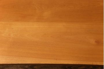 ペイント家具　ビンテージ　桜無垢材　柔和な雰囲気が魅力的なサイドテーブル(作業台、飾り台、コンソールテーブル)(R-032585)