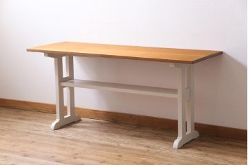 ペイント家具　ビンテージ　桜無垢材　柔和な雰囲気が魅力的なサイドテーブル(作業台、飾り台、コンソールテーブル)(R-032585)