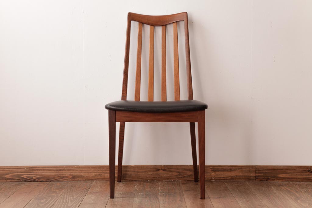 アンティーク家具　G-PLAN(ジープラン)　レザーの座面がシックなダイニングチェア(ワークチェア、椅子)(1)