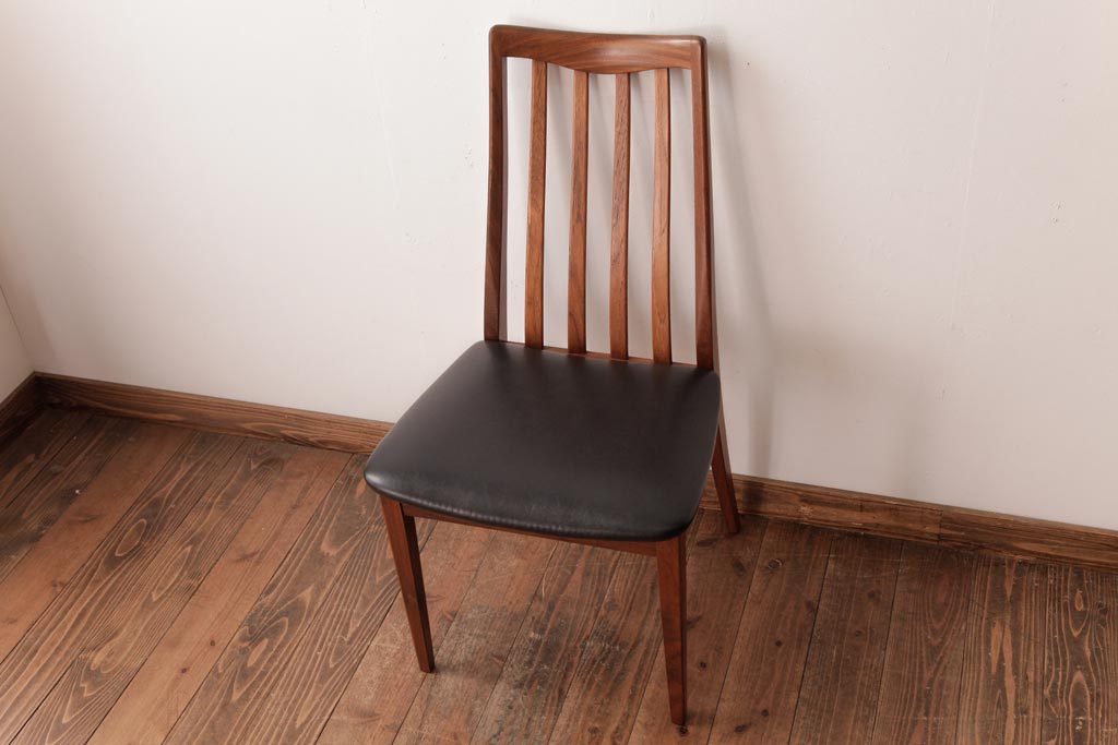 アンティーク家具　G-PLAN(ジープラン)　レザーの座面がシックなダイニングチェア(ワークチェア、椅子)(2)