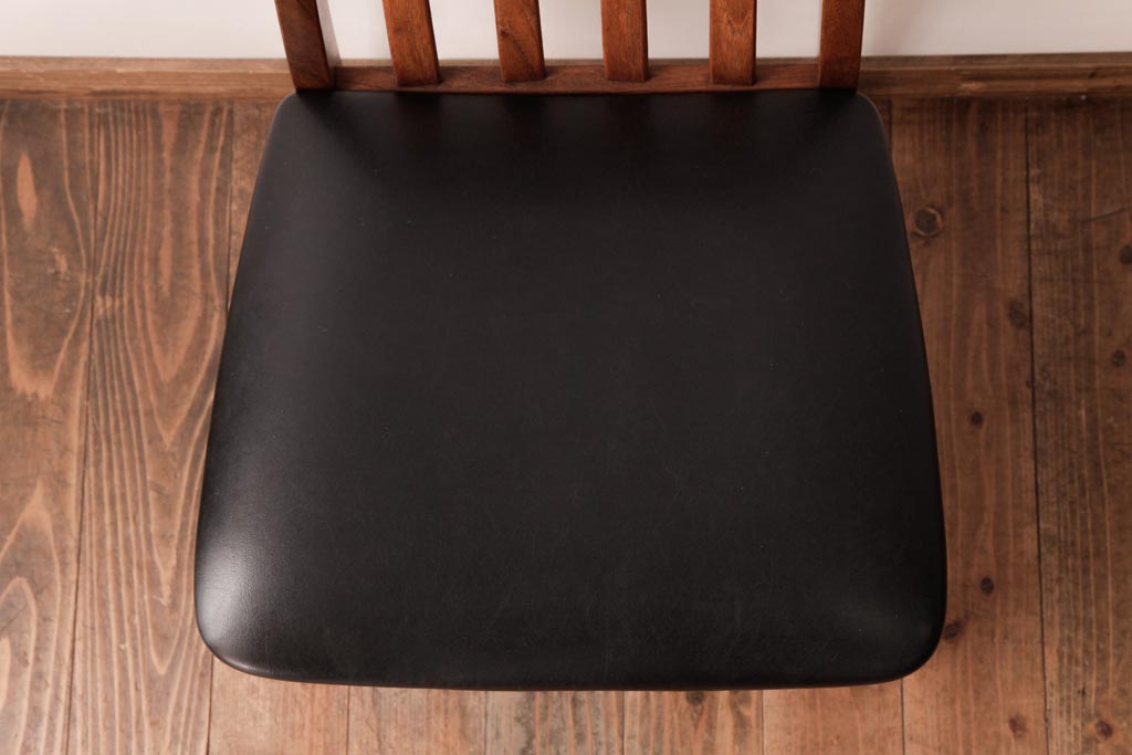 アンティーク家具　G-PLAN(ジープラン)　レザーの座面がシックなダイニングチェア(ワークチェア、椅子)(2)