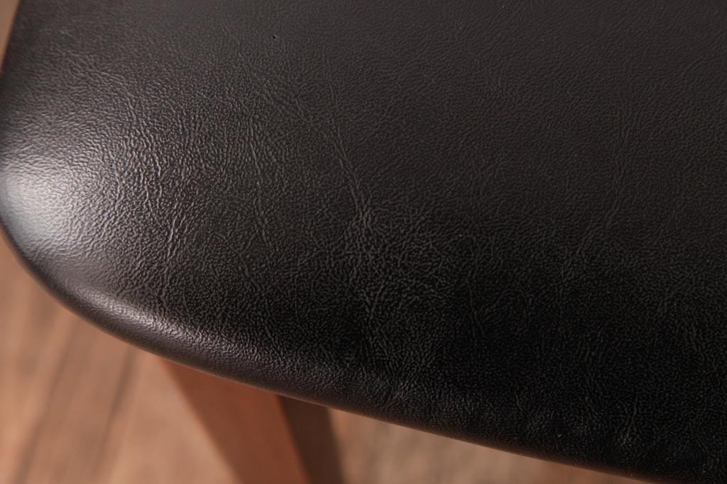 アンティーク家具　G-PLAN(ジープラン)　レザーの座面がシックなダイニングチェア(ワークチェア、椅子)(2)