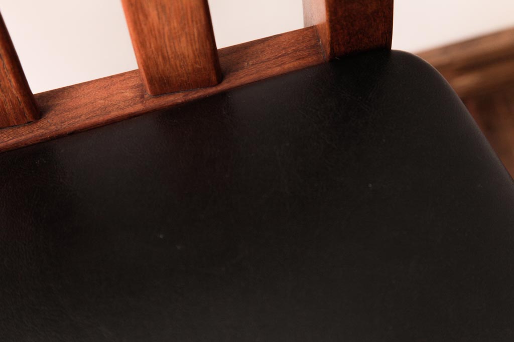 アンティーク家具　G-PLAN(ジープラン)　レザーの座面がシックなダイニングチェア(ワークチェア、椅子)(2)