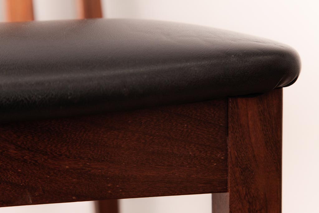 アンティーク家具　G-PLAN(ジープラン)　レザーの座面がシックなダイニングチェア(ワークチェア、椅子)(3)