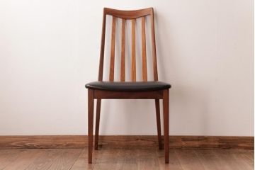 アンティーク家具　G-PLAN(ジープラン)　レザーの座面がシックなダイニングチェア(ワークチェア、椅子)