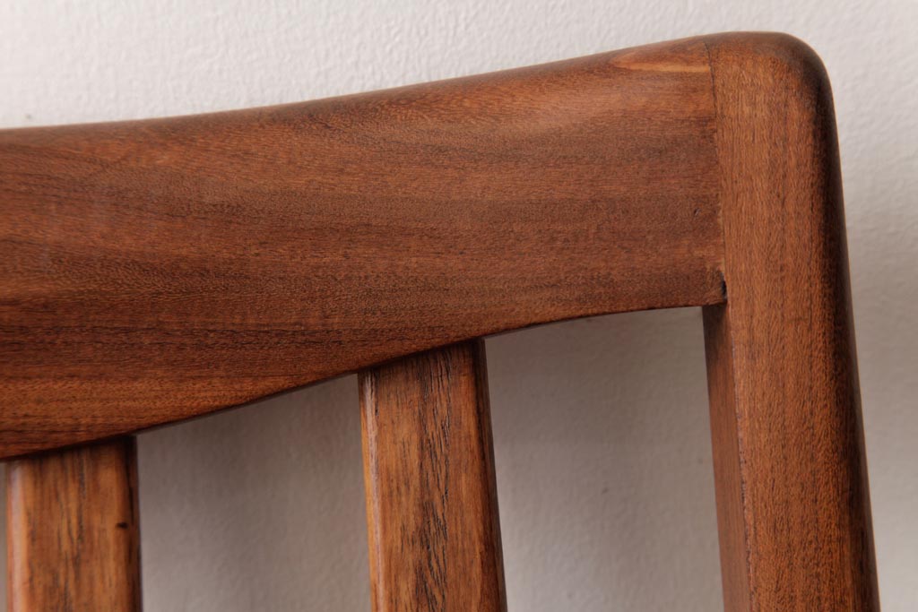 アンティーク家具　G-PLAN(ジープラン)　レザーの座面がシックなダイニングチェア(ワークチェア、椅子)