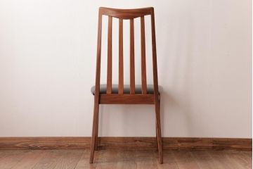 アンティーク家具　G-PLAN(ジープラン)　レザーの座面がシックなダイニングチェア(ワークチェア、椅子)