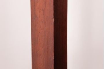 ビンテージ家具　北欧ヴィンテージ　チーク材　飾り台としてもおすすめの棚付きサイドテーブル(カフェテーブル、飾り棚)
