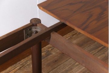 ビンテージ家具　北欧ヴィンテージ　珍しいローテーブルタイプのエクステンションテーブル(リビングテーブル、センターテーブル)