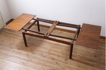 ビンテージ家具　北欧ヴィンテージ　珍しいローテーブルタイプのエクステンションテーブル(リビングテーブル、センターテーブル)