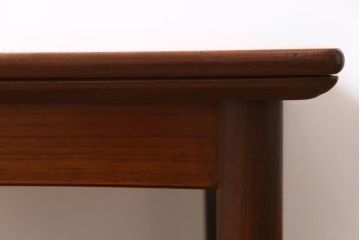 ビンテージ家具　北欧ヴィンテージ　珍しいローテーブルタイプのエクステンションテーブル(リビングテーブル、センターテーブル)