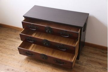 アンティーク家具　和製アンティーク　リメイク　前面ケヤキ材　鶴亀金具　二本松箪笥ローボード(時代箪笥、ローチェスト、和タンス)