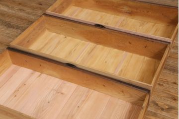 アンティーク家具　和製アンティーク　リメイク　前面ケヤキ材　鶴亀金具　二本松箪笥ローボード(時代箪笥、ローチェスト、和タンス)