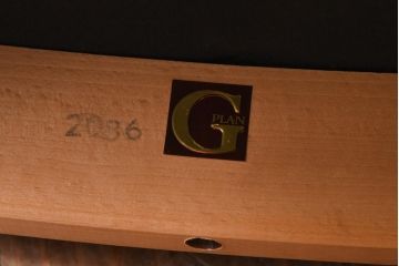 ヴィンテージ家具　ビンテージ　G-PLAN(ジープラン)　X-back(エックスバック)が目を引くチェア(ダイニングチェア、椅子)(1)