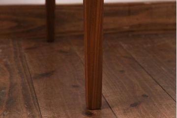 ヴィンテージ家具　ビンテージ　G-PLAN(ジープラン)　X-back(エックスバック)が目を引くチェア(ダイニングチェア、椅子)(1)