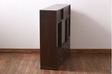 アンティーク家具　和製アンティーク　三方ケヤキ材　上品な和の趣きあふれる茶箪笥(収納棚、飾り棚)