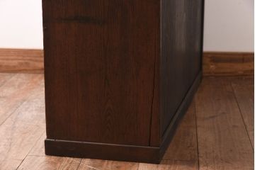 アンティーク家具　和製アンティーク　三方ケヤキ材　上品な和の趣きあふれる茶箪笥(収納棚、飾り棚)