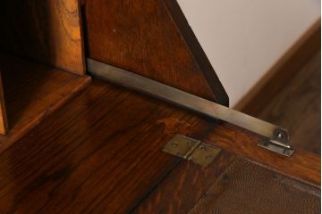 アンティーク家具　イギリスアンティーク　オーク材とステンドグラスの魅力あふれるビューローブックケース(ライティングビューロー、収納棚)