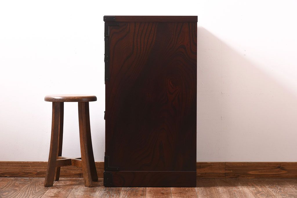 中古美品　伝統民芸家具　岩谷堂箪笥　菊幸　細身のサイドチェスト(立タンス)