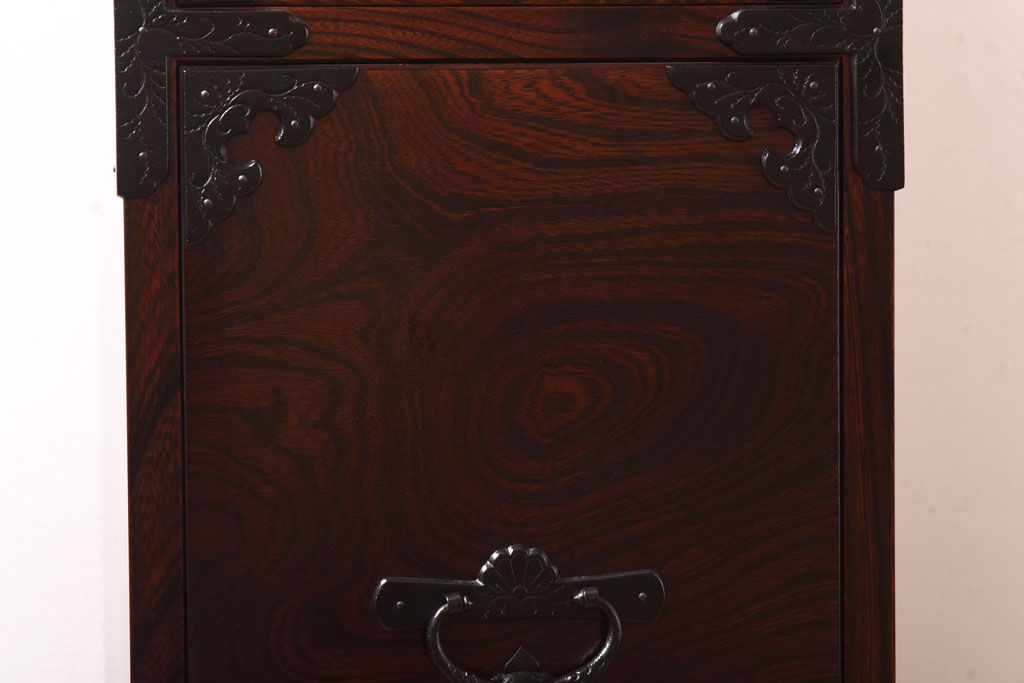 中古美品　伝統民芸家具　岩谷堂箪笥　菊幸　細身のサイドチェスト(立タンス)