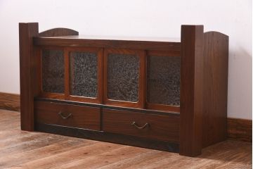 アンティーク家具　昭和初期　黒檀・栓材　結霜ガラスが上品なローボード(収納棚、置き床)