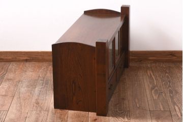 アンティーク家具　昭和初期　黒檀・栓材　結霜ガラスが上品なローボード(収納棚、置き床)